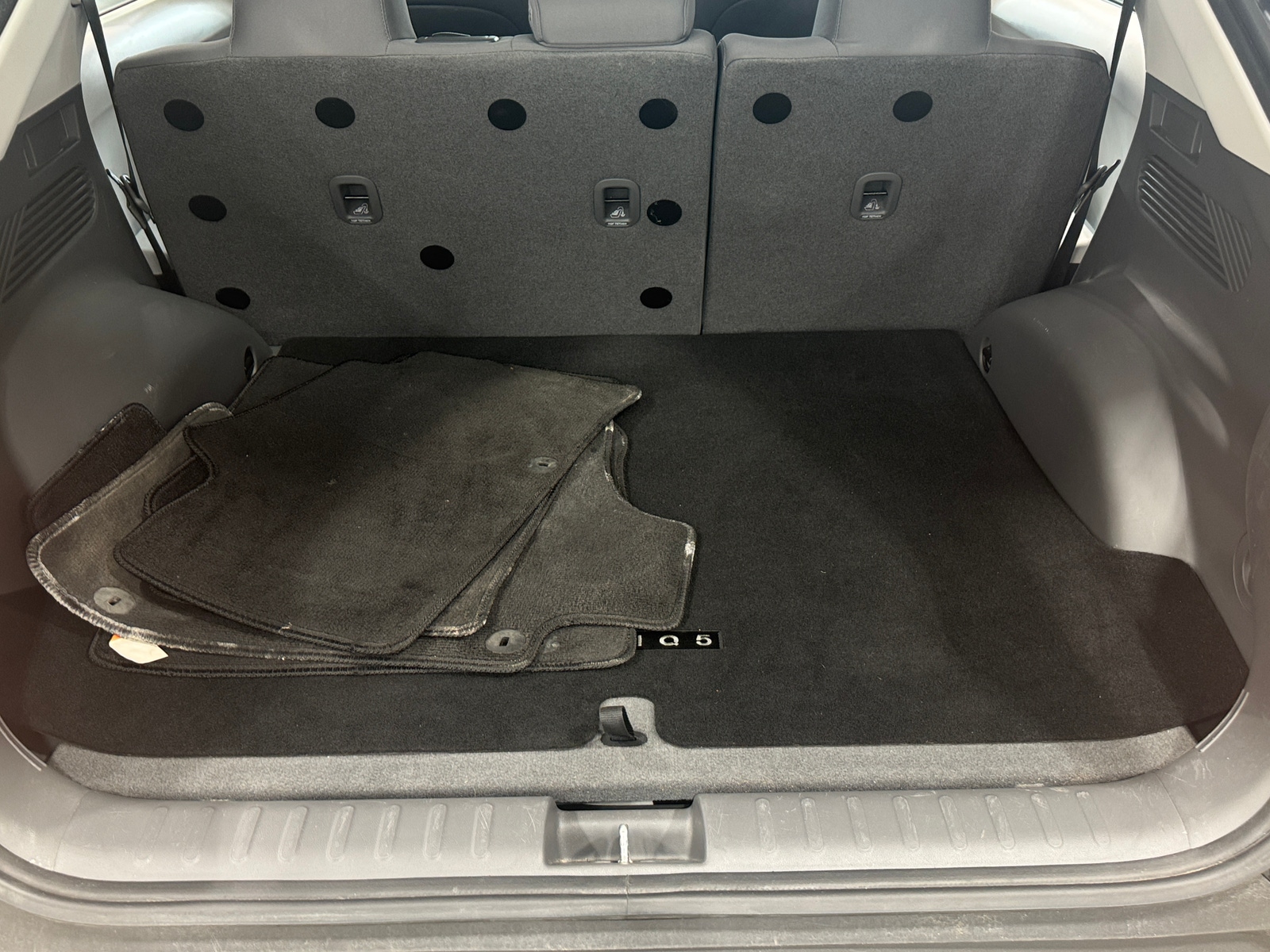 Thumbnail: 2022 Hyundai Ioniq 5 - 7