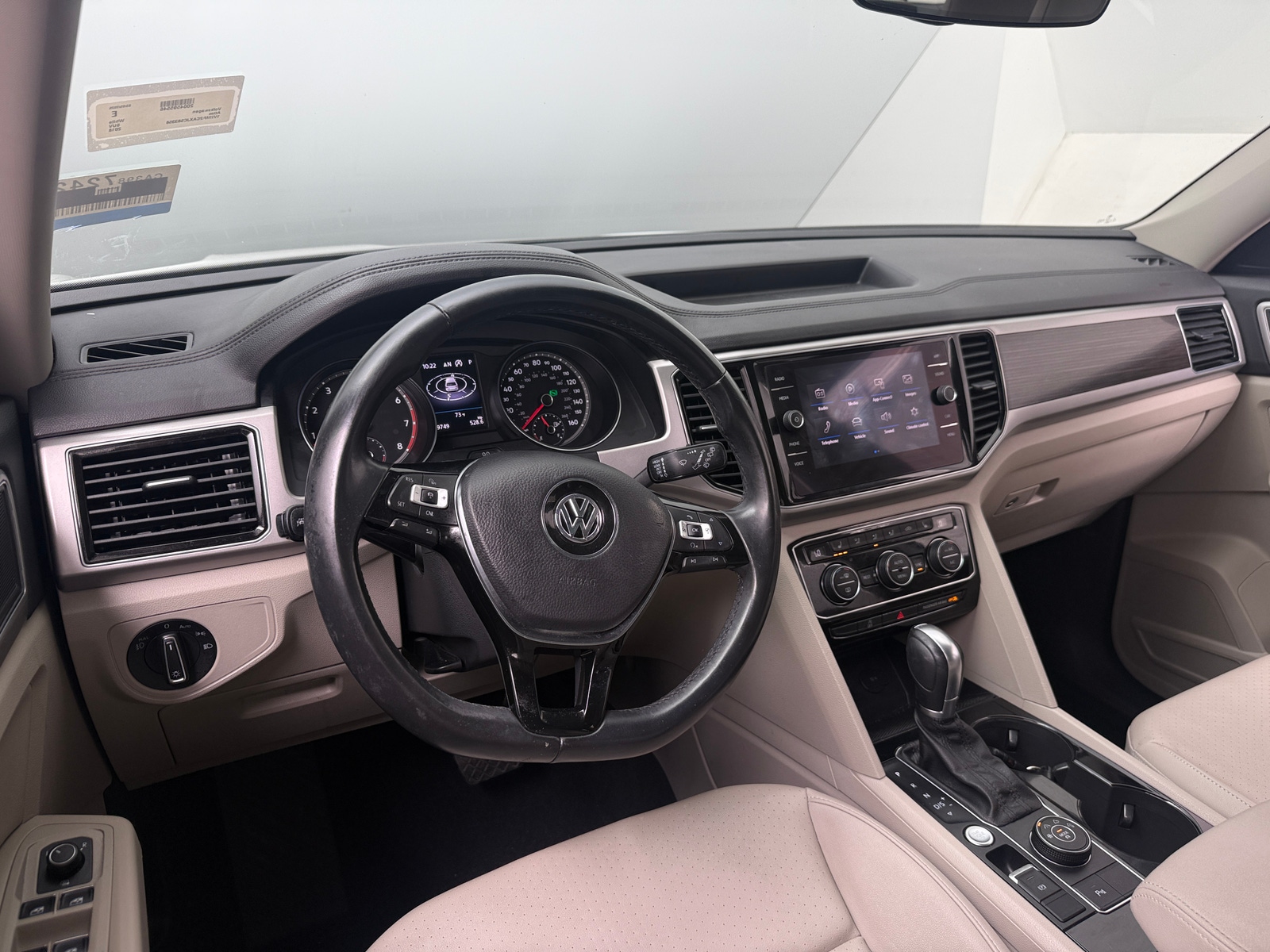 Thumbnail: 2018 Volkswagen Atlas - 2