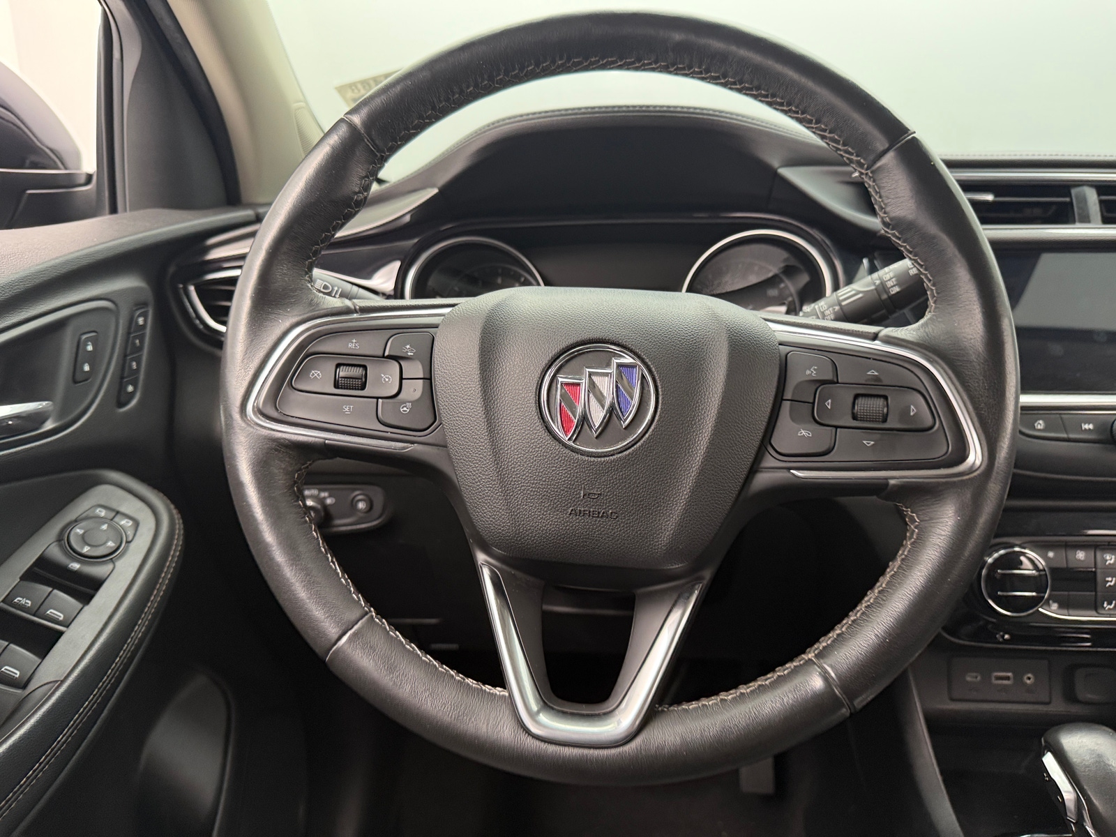 Thumbnail: 2020 Buick Encore GX - 4