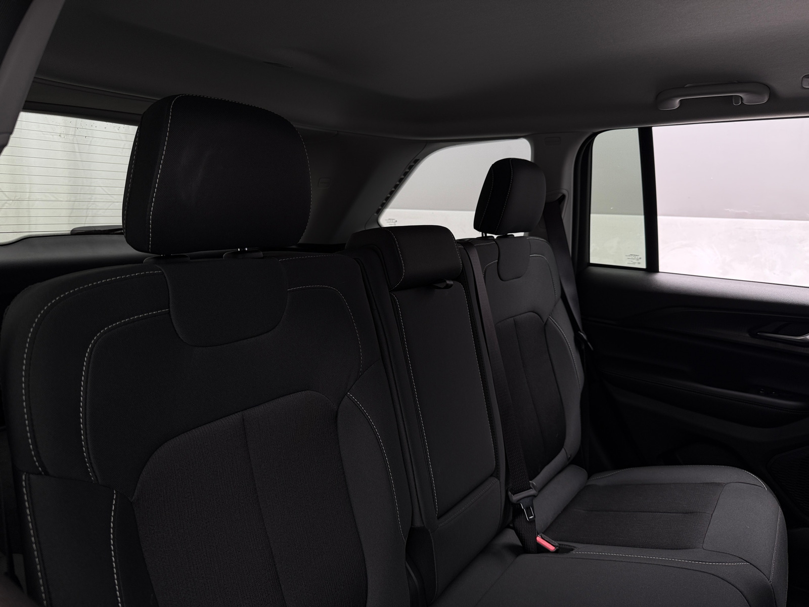 Thumbnail: 2023 Jeep Grand Cherokee - 6