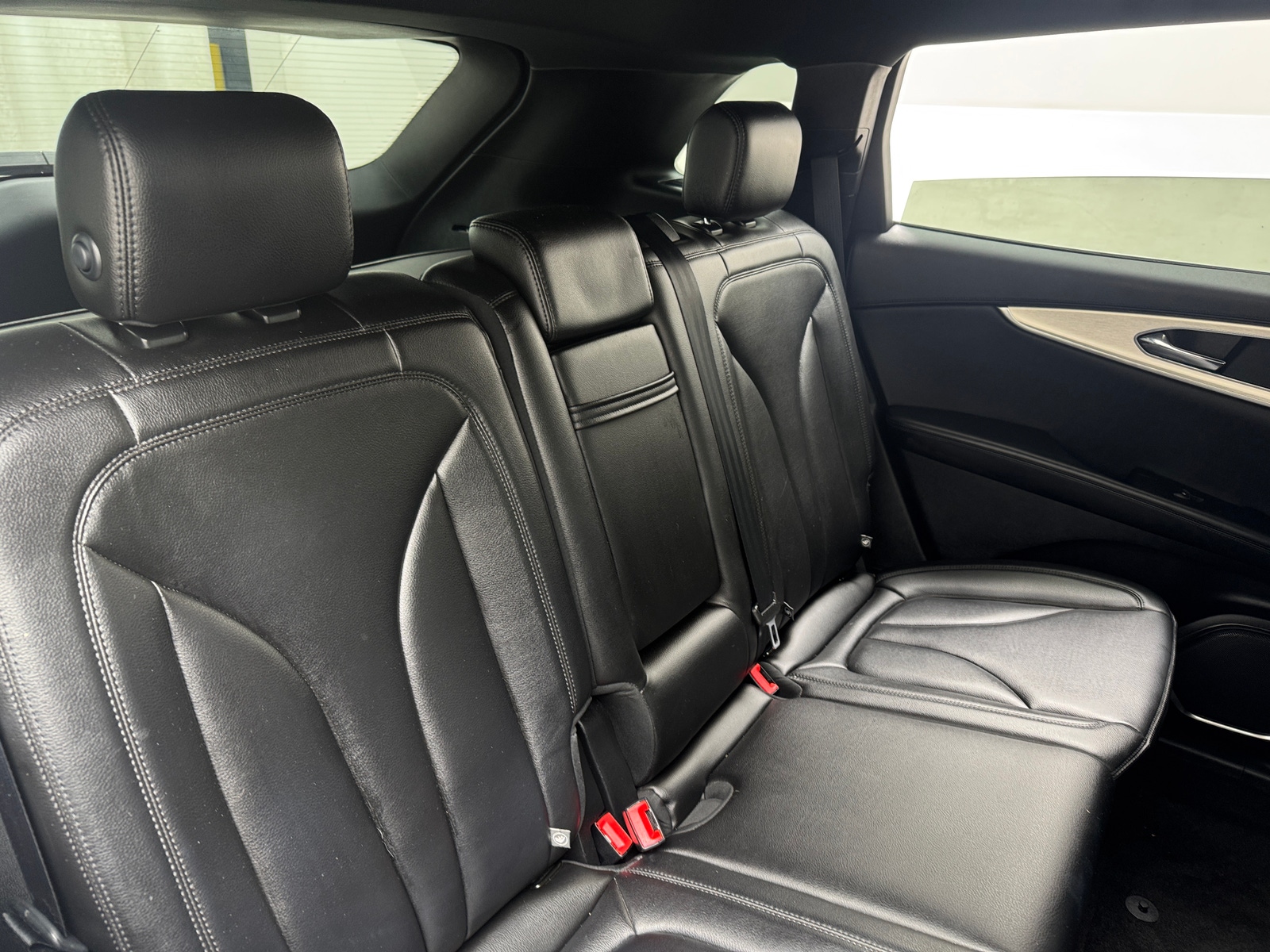 Thumbnail: 2019 Lincoln Nautilus - 5