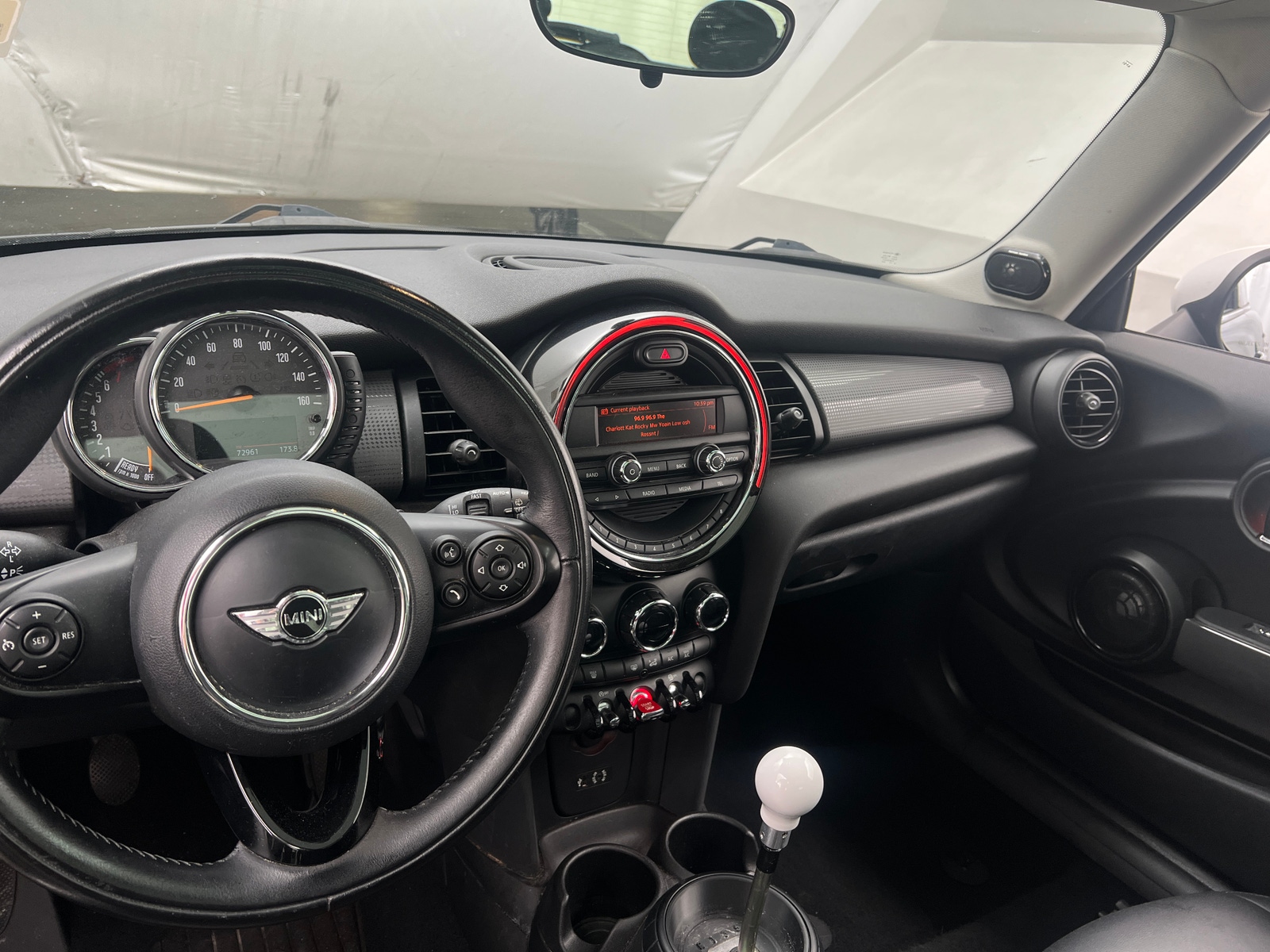 Thumbnail: 2015 MINI Cooper Hardtop - 2