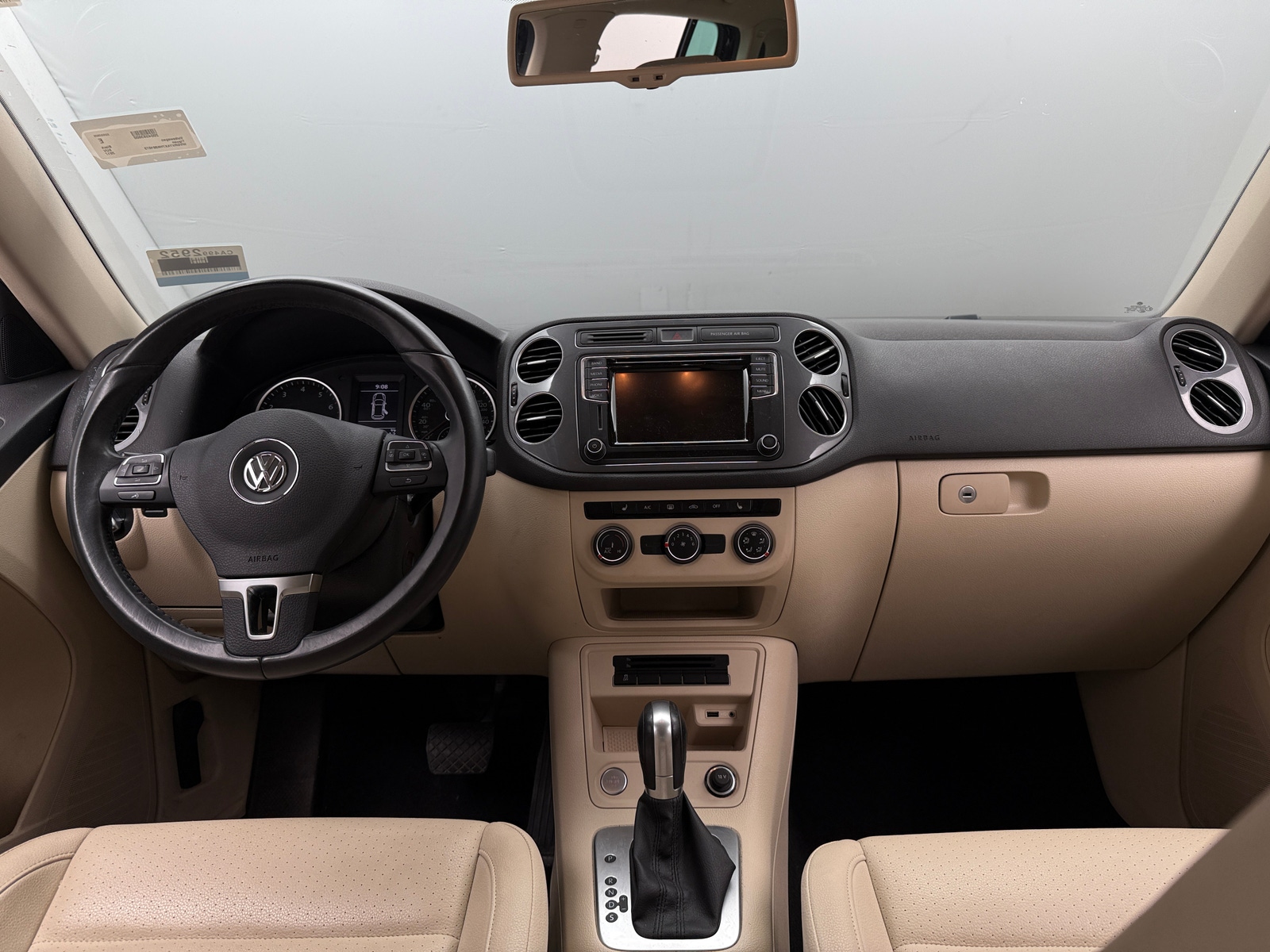 Thumbnail: 2017 Volkswagen Tiguan - 2