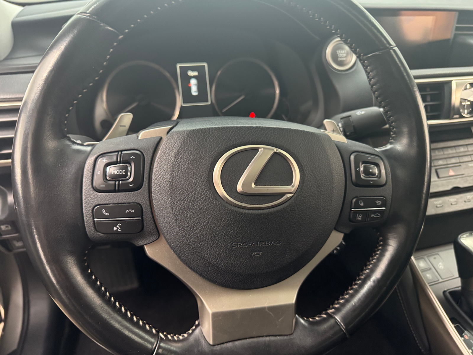 Thumbnail: 2019 Lexus IS - 4