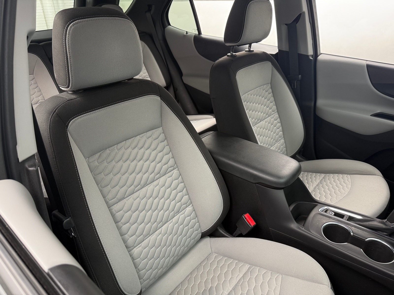 Thumbnail: 2021 Chevrolet Equinox - 2