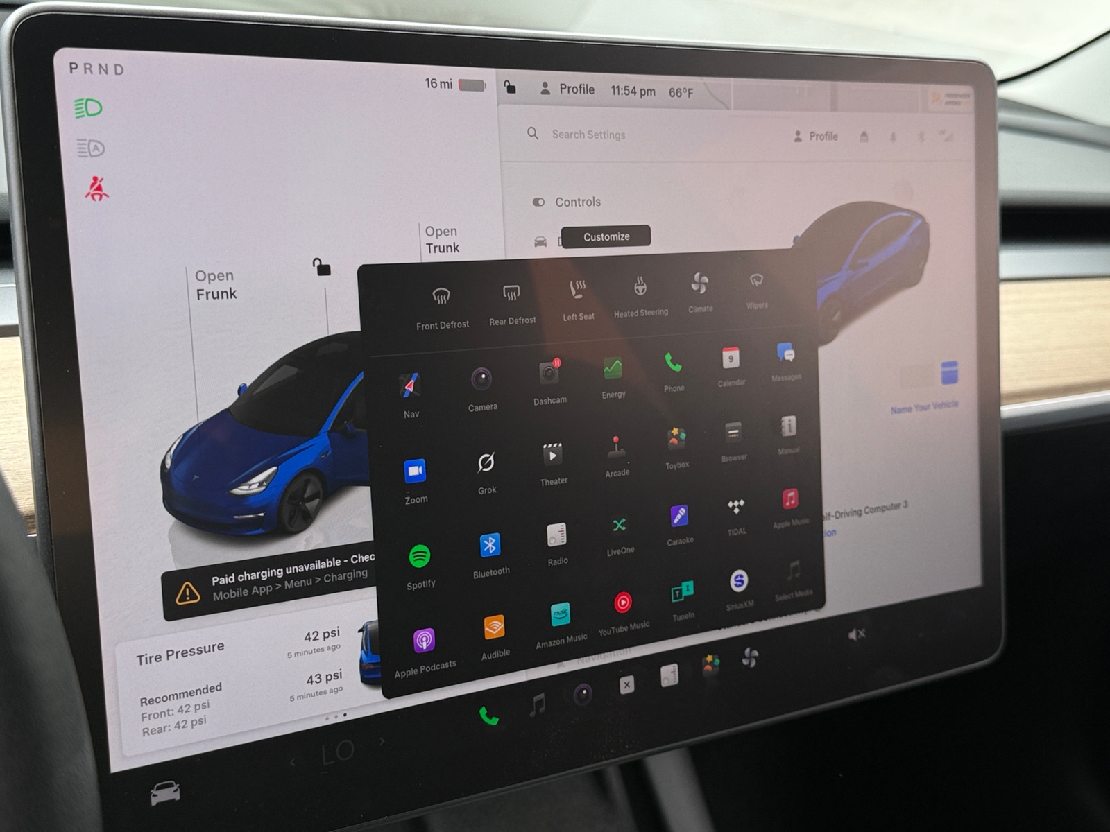 Thumbnail: 2023 Tesla Model 3 - 3