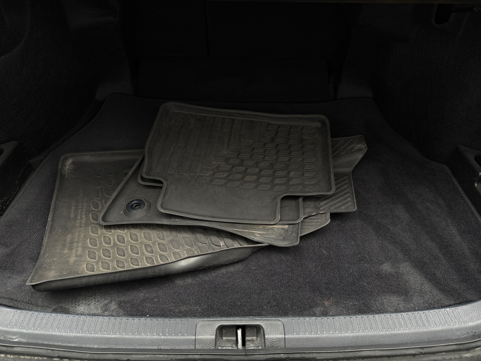 Thumbnail: 2025 Toyota Camry - 7