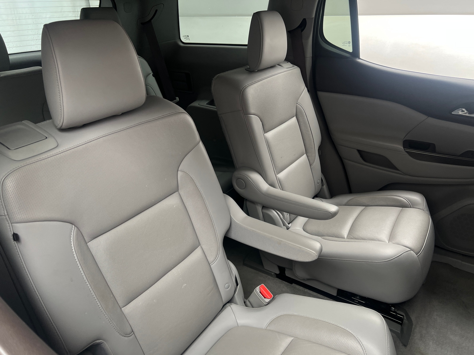 Thumbnail: 2018 GMC Acadia - 5