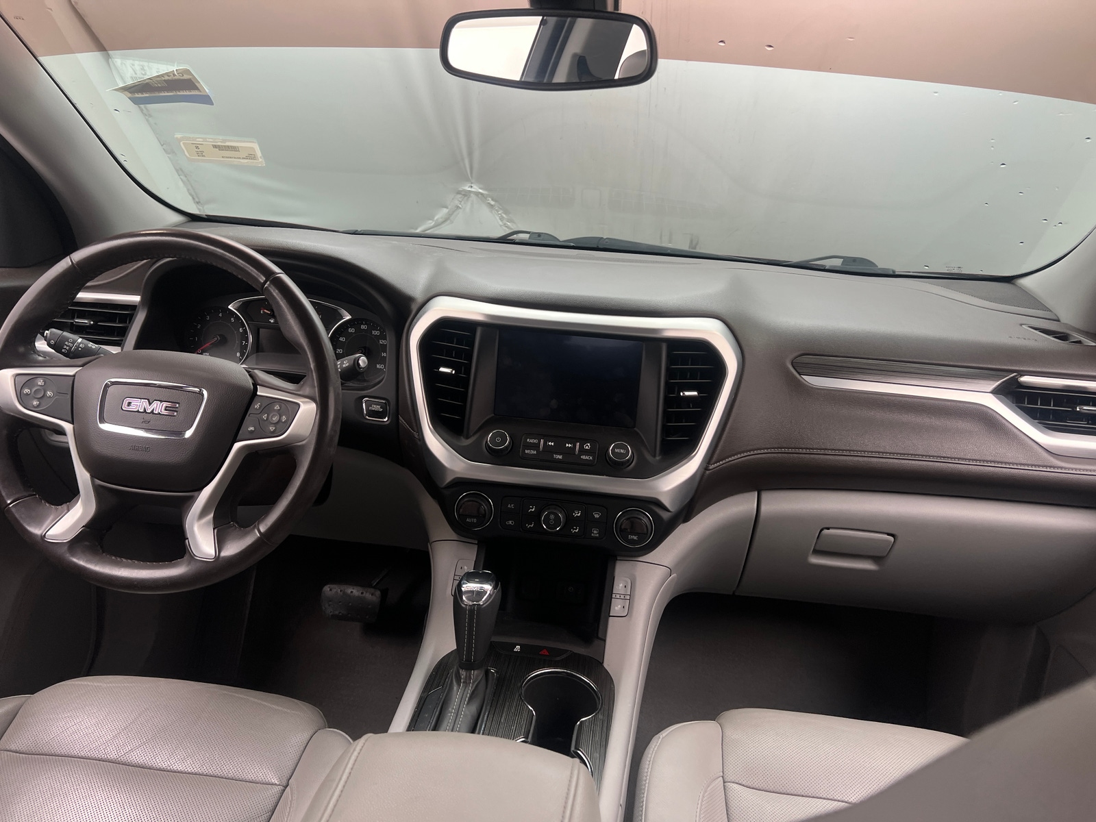 Thumbnail: 2018 GMC Acadia - 2