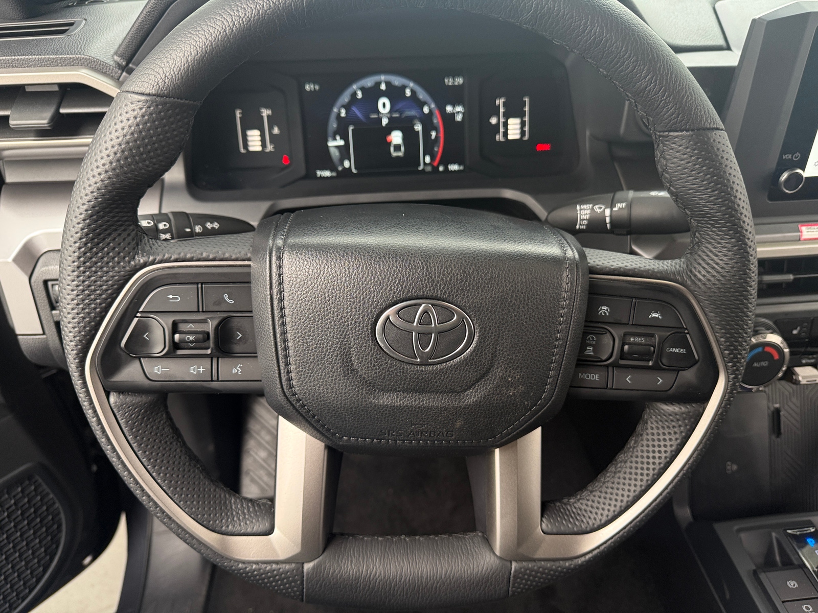 Thumbnail: 2024 Toyota Tacoma - 5