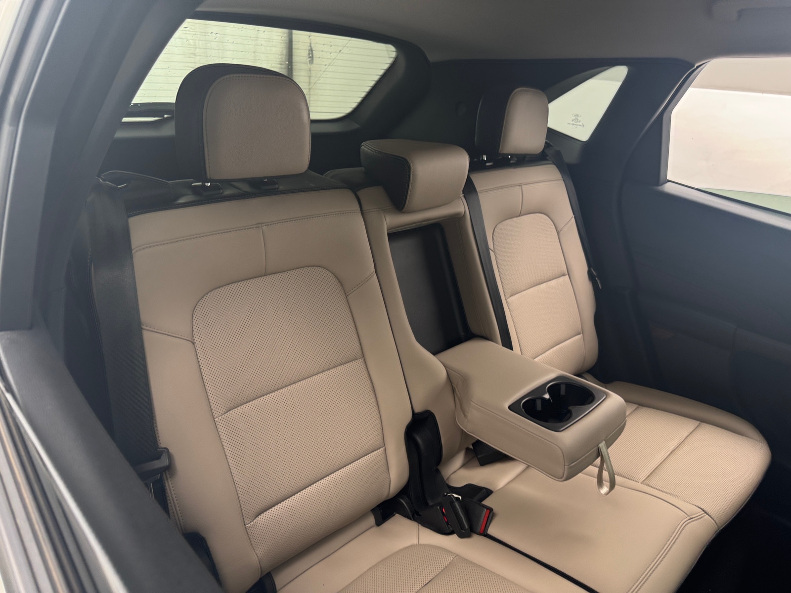 Thumbnail: 2021 Ford Escape - 5