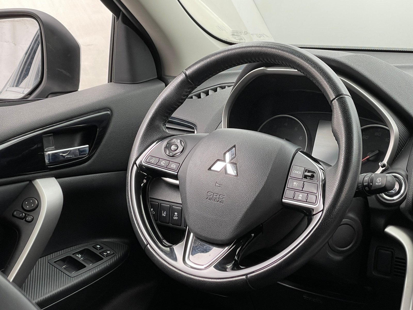 Thumbnail: 2024 Mitsubishi Eclipse Cross - 5