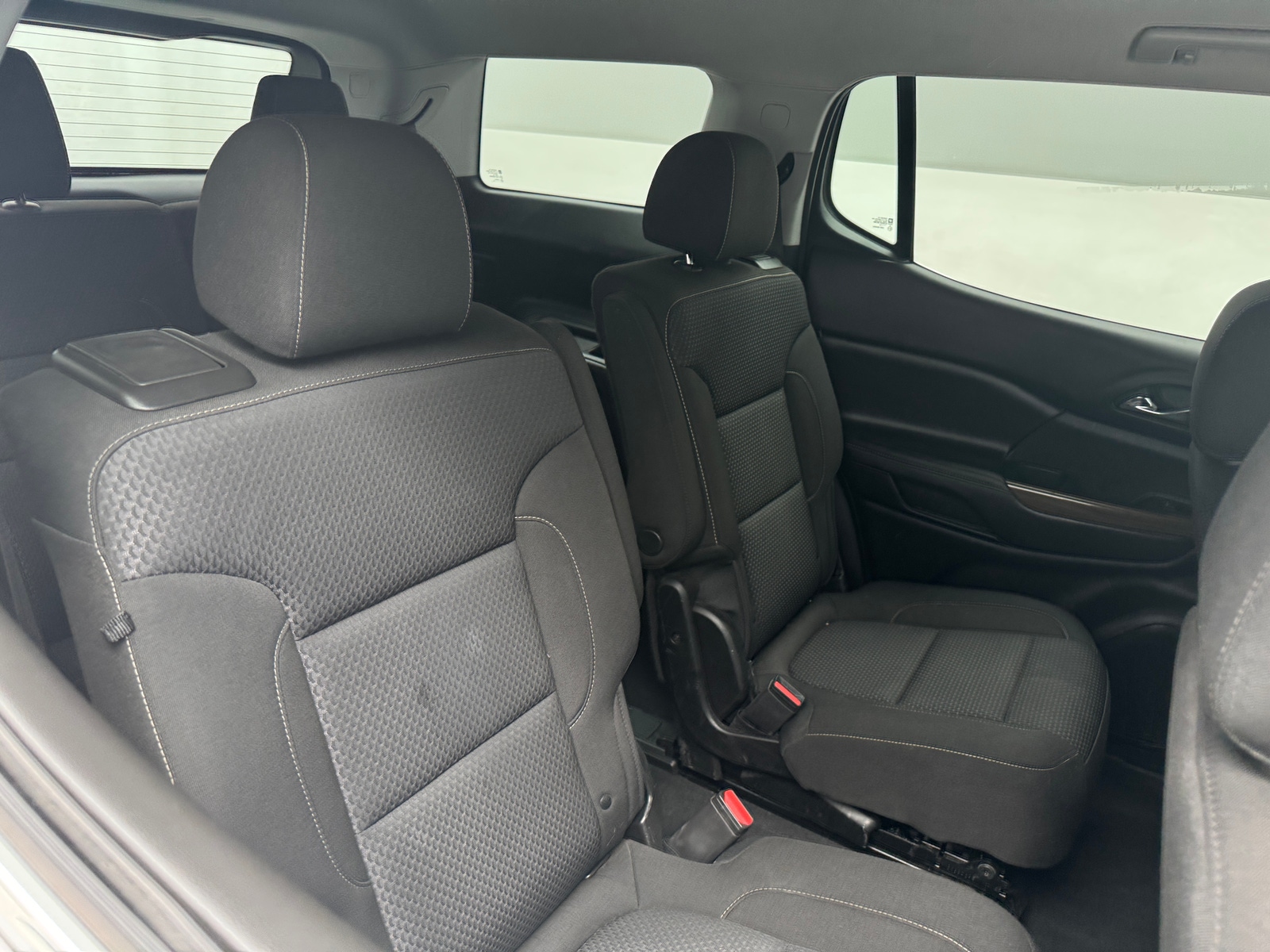 Thumbnail: 2023 GMC Acadia - 6