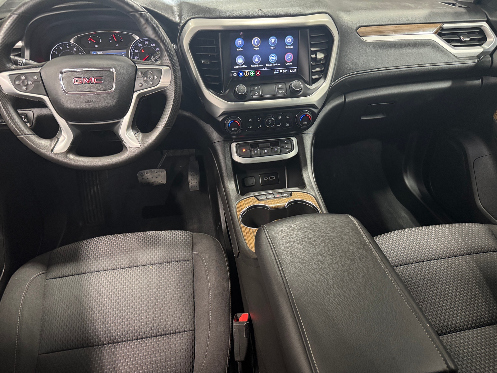 Thumbnail: 2023 GMC Acadia - 3