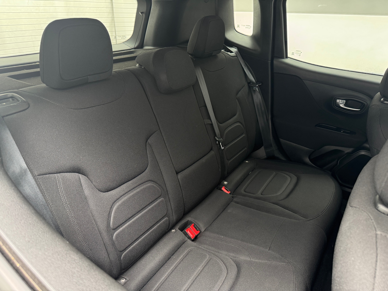 Thumbnail: 2021 Jeep Renegade - 6