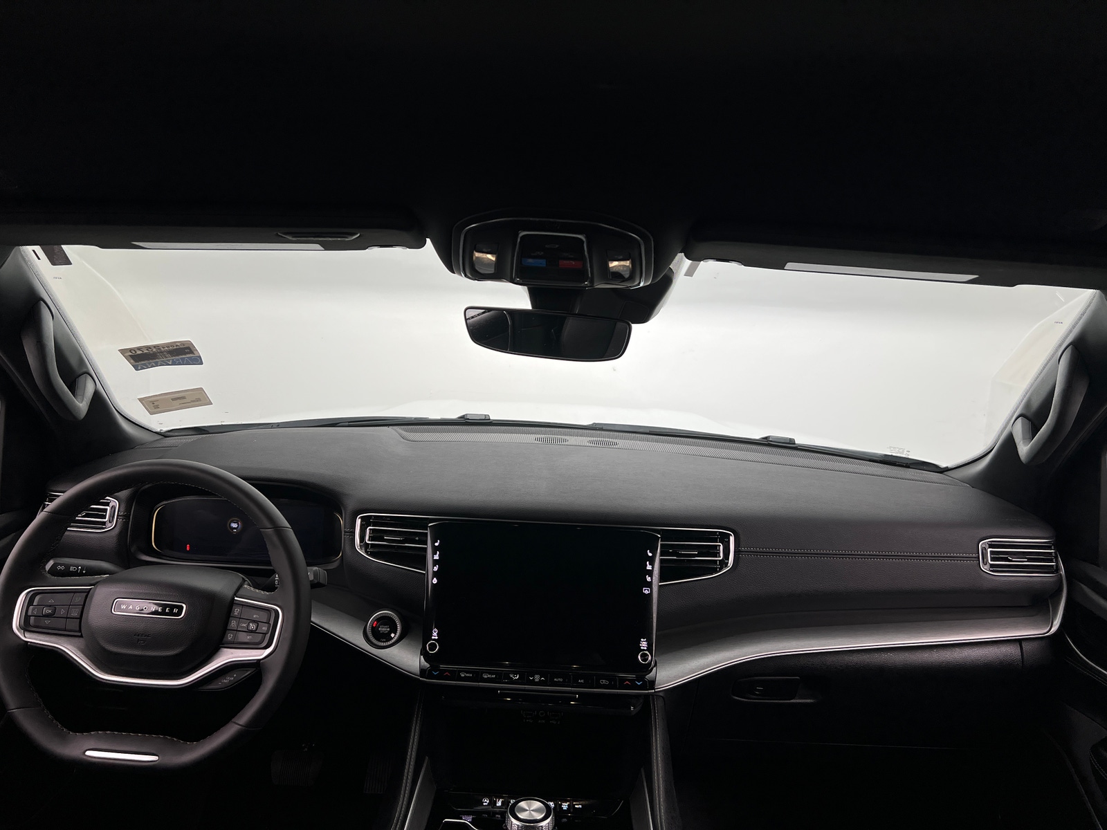 Thumbnail: 2025 Jeep Wagoneer - 2