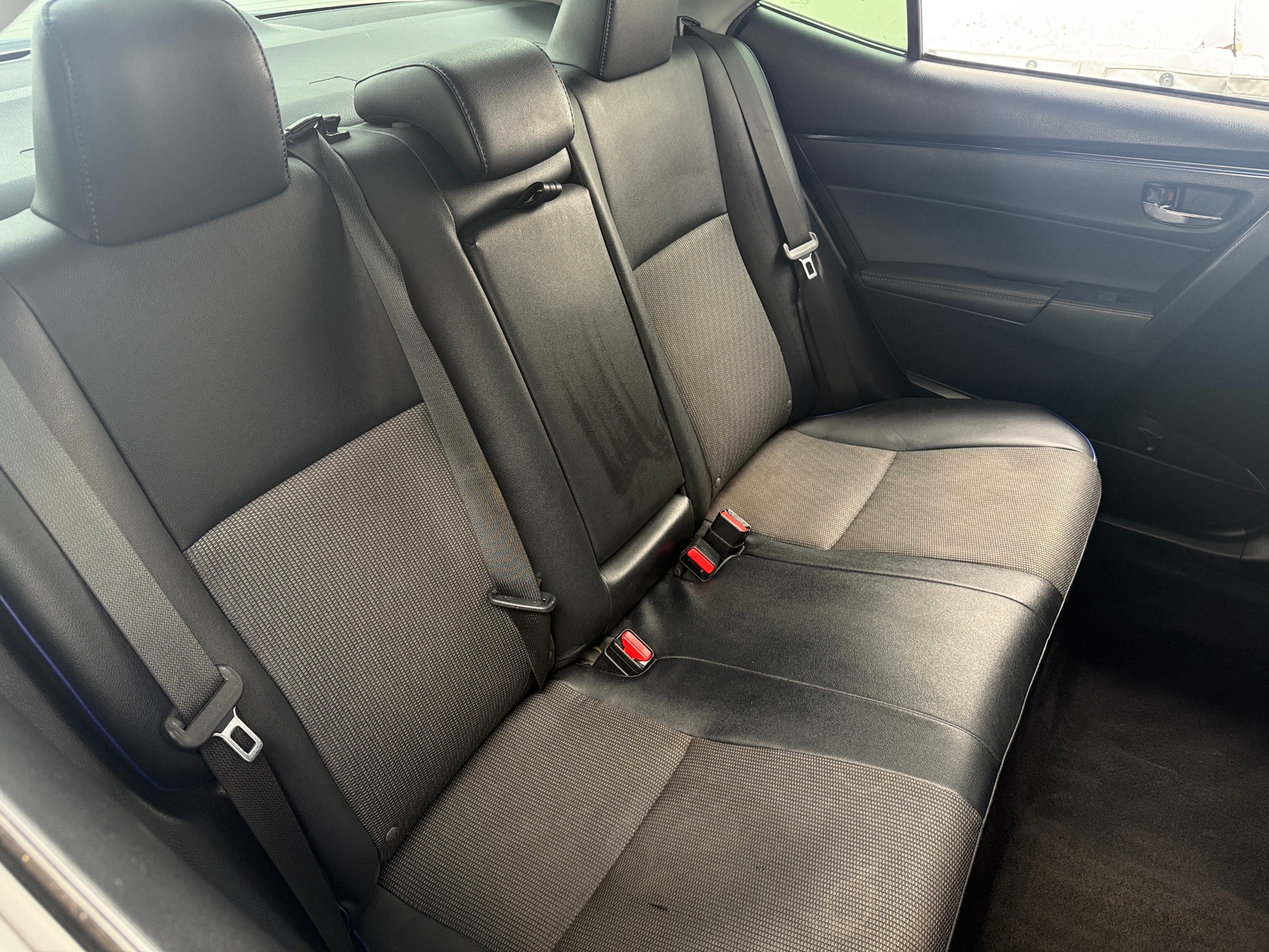 Thumbnail: 2018 Toyota Corolla - 6