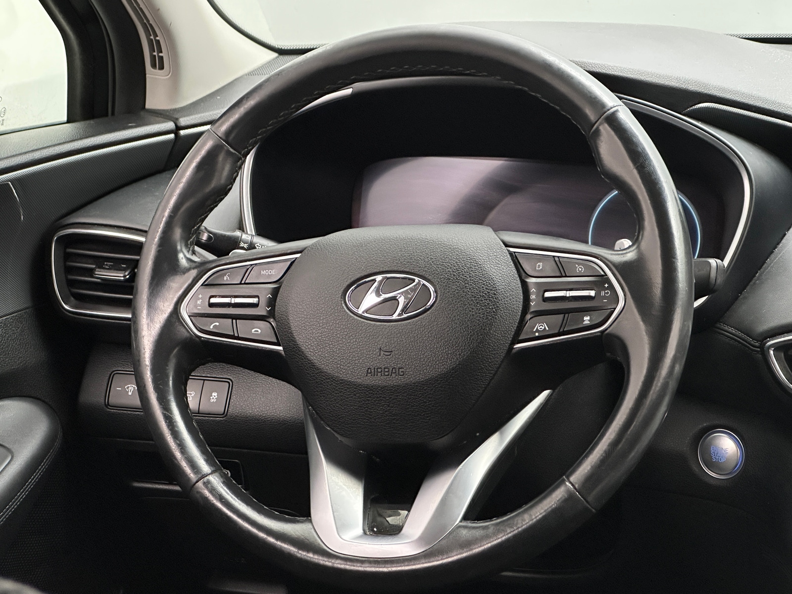 Thumbnail: 2021 Hyundai Santa Fe - 5