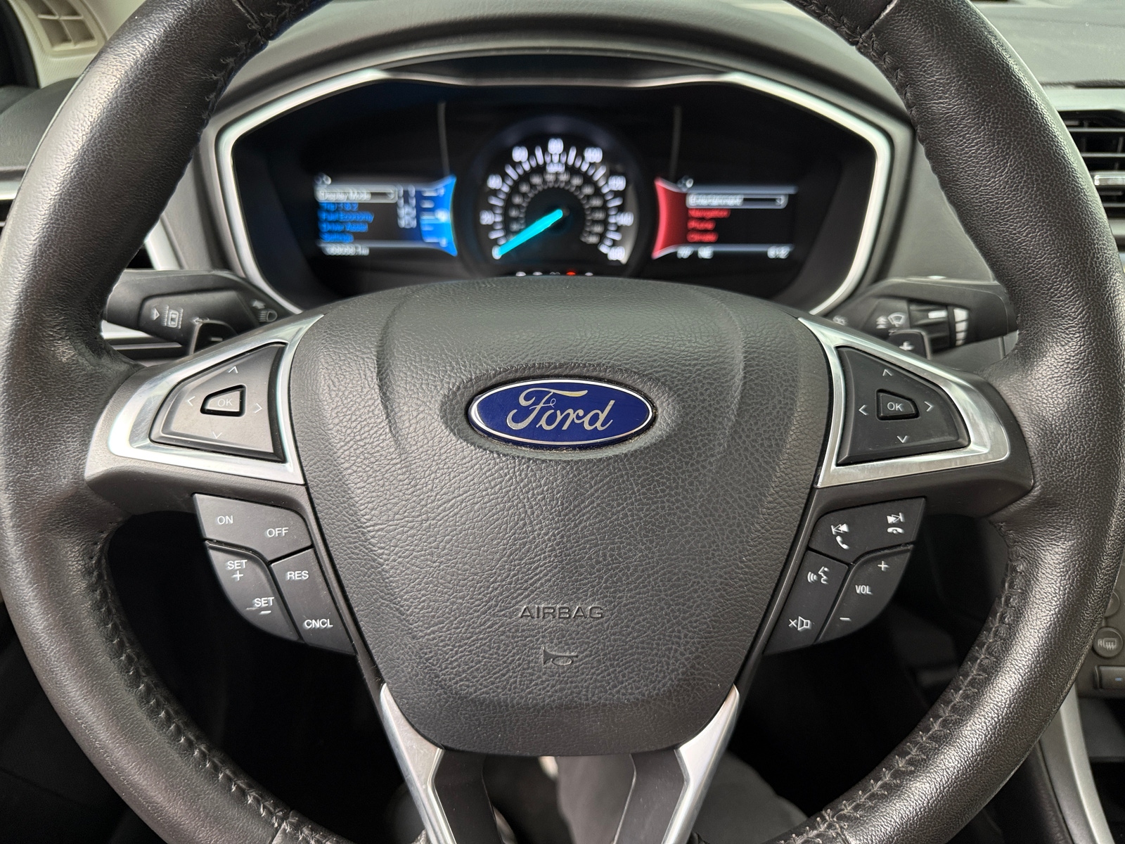 Thumbnail: 2016 Ford Fusion - 4