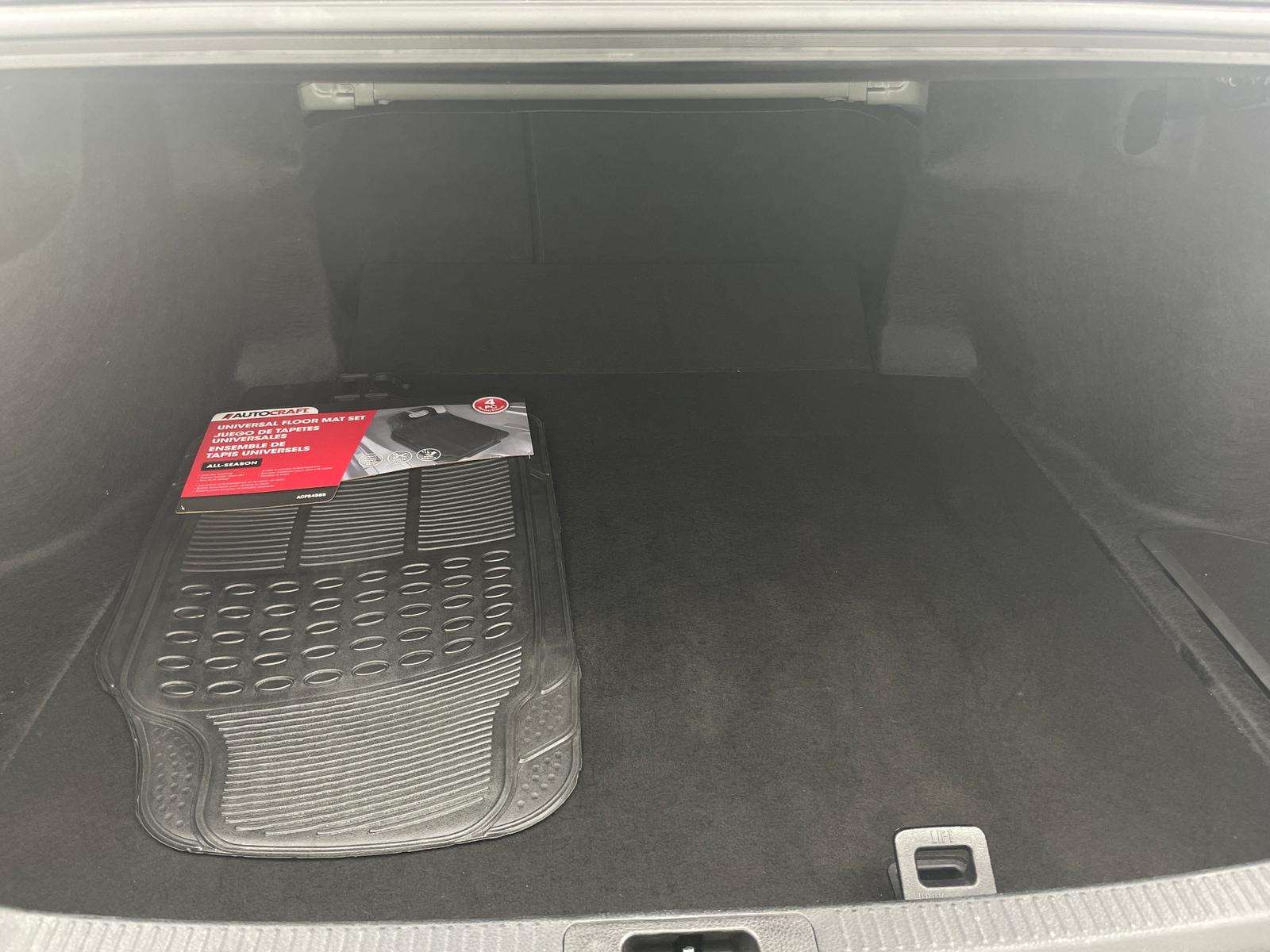 Thumbnail: 2025 Toyota Camry - 7