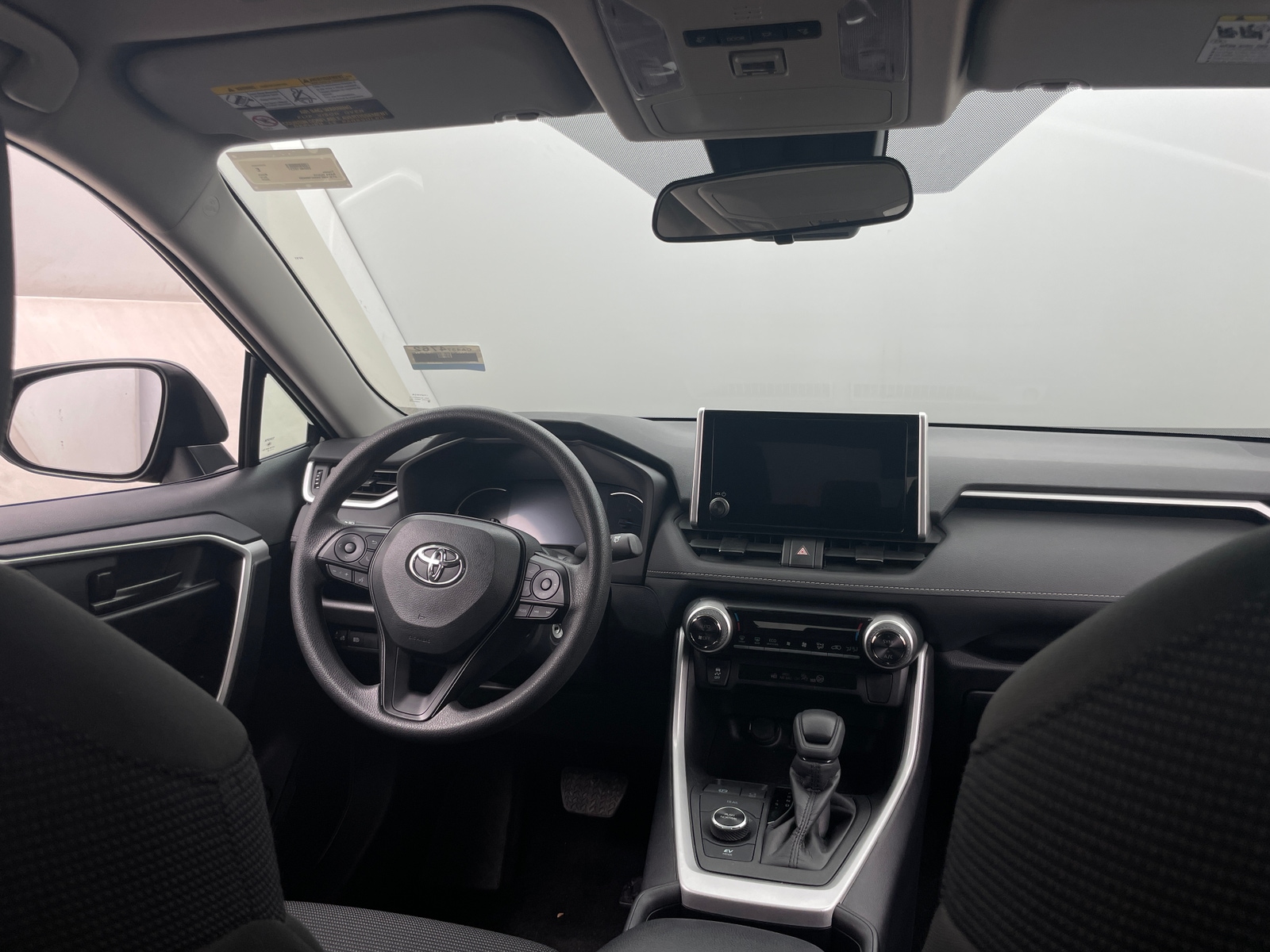 Thumbnail: 2025 Toyota RAV4 - 3