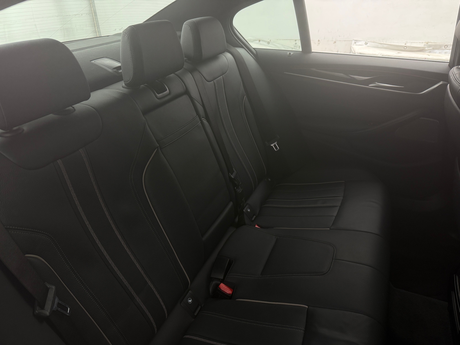 Thumbnail: 2023 BMW 5 Series - 5