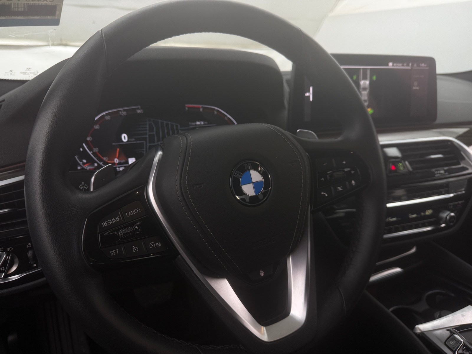 Thumbnail: 2023 BMW 5 Series - 4