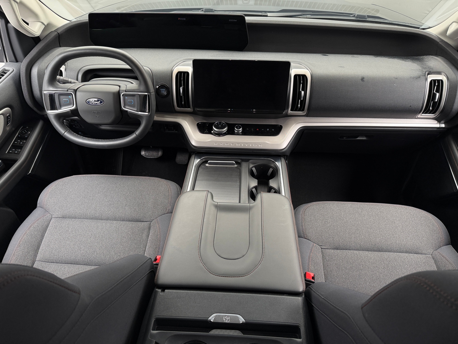 Thumbnail: 2025 Ford Expedition - 3