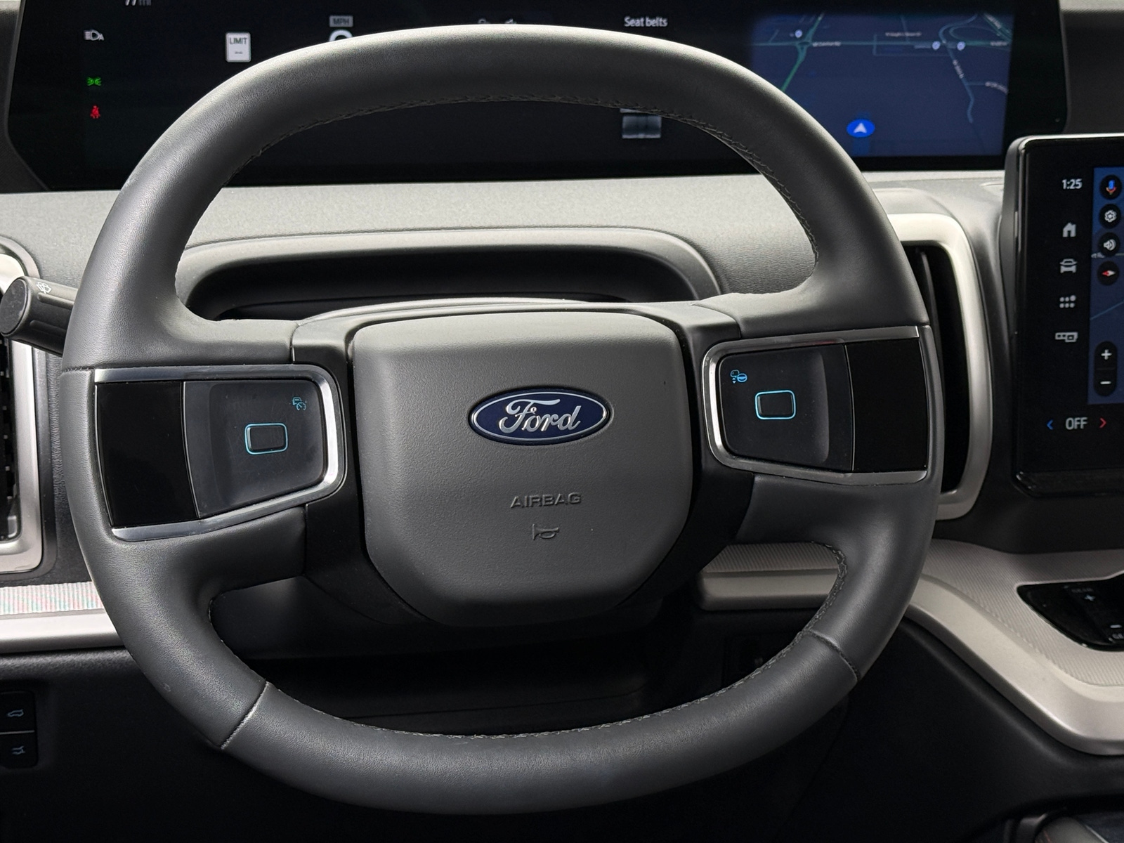 Thumbnail: 2025 Ford Expedition - 5