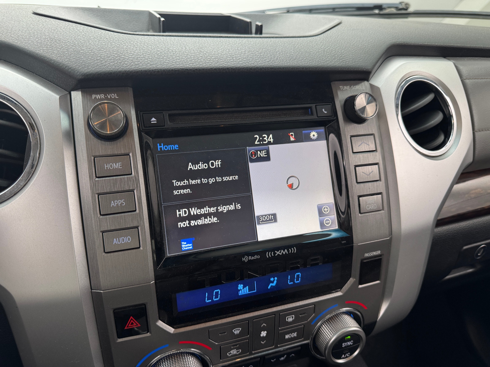 Thumbnail: 2015 Toyota Tundra - 3