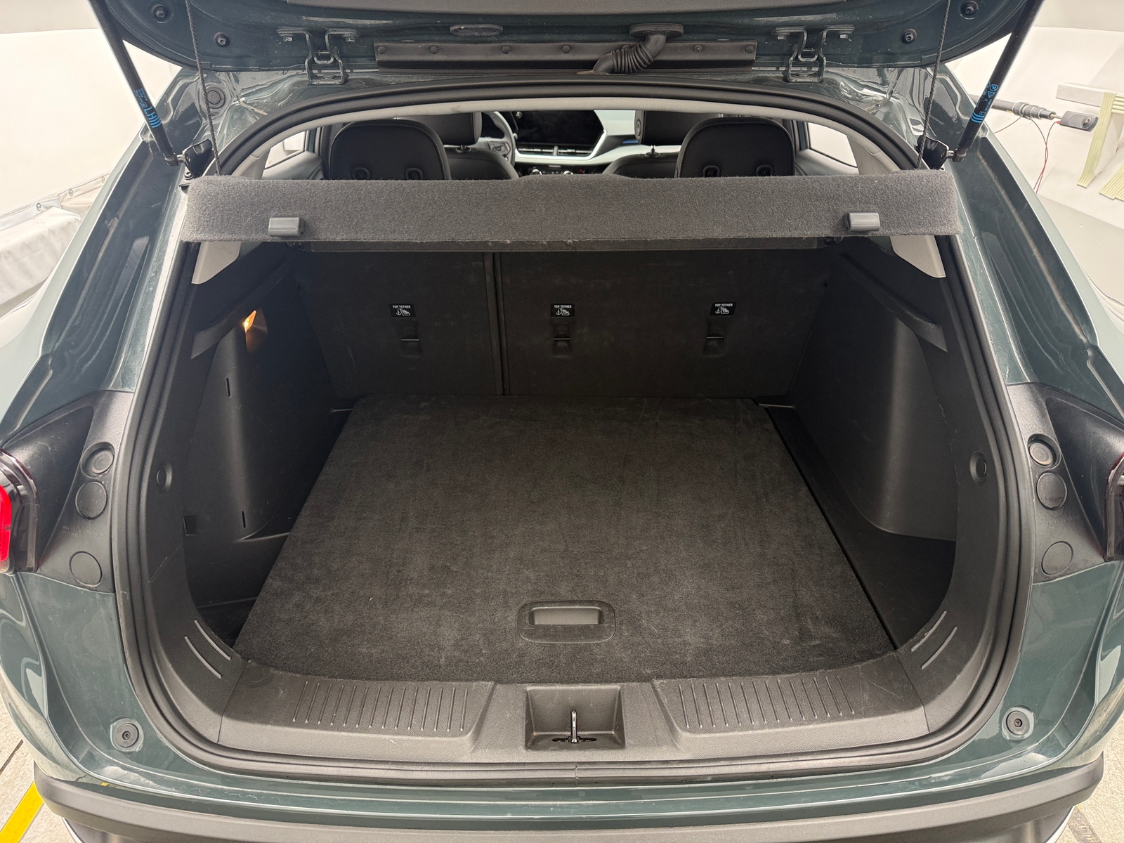 Thumbnail: 2025 Chevrolet Trax - 7