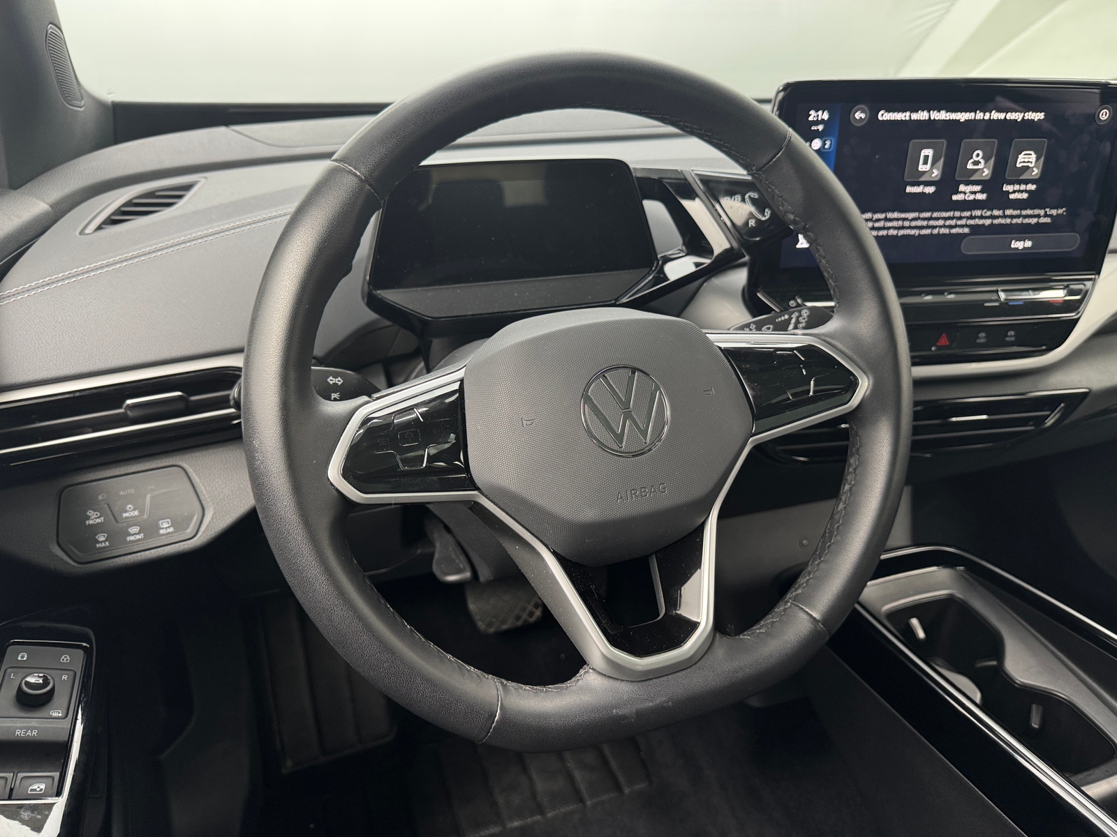 Thumbnail: 2023 Volkswagen ID.4 - 4