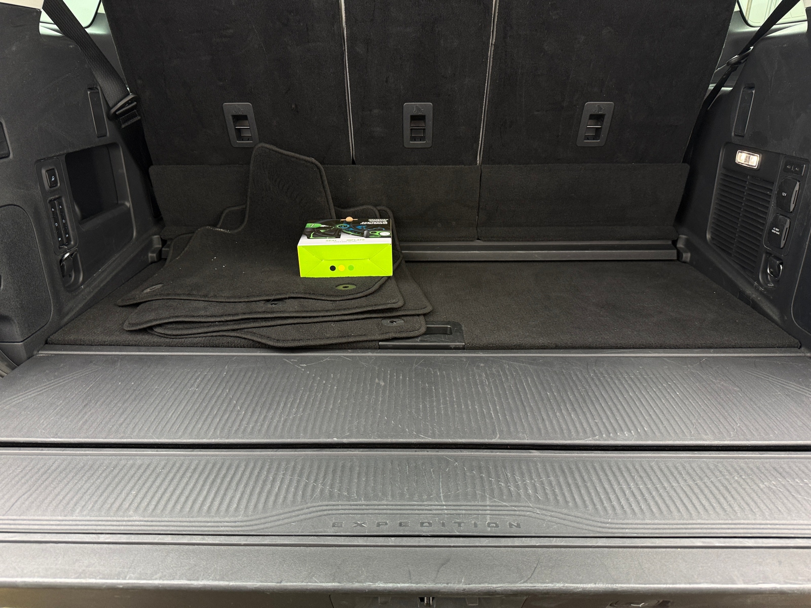 Thumbnail: 2025 Ford Expedition - 7