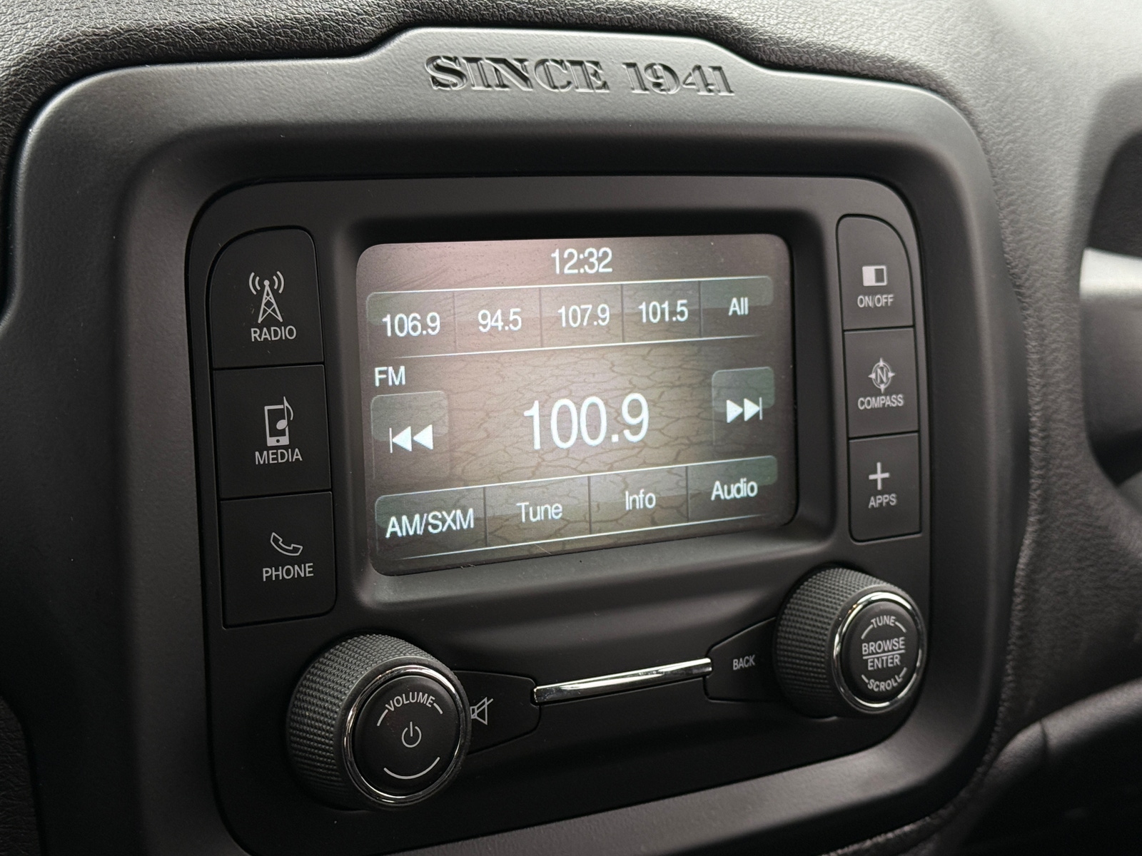 Thumbnail: 2016 Jeep Renegade - 4