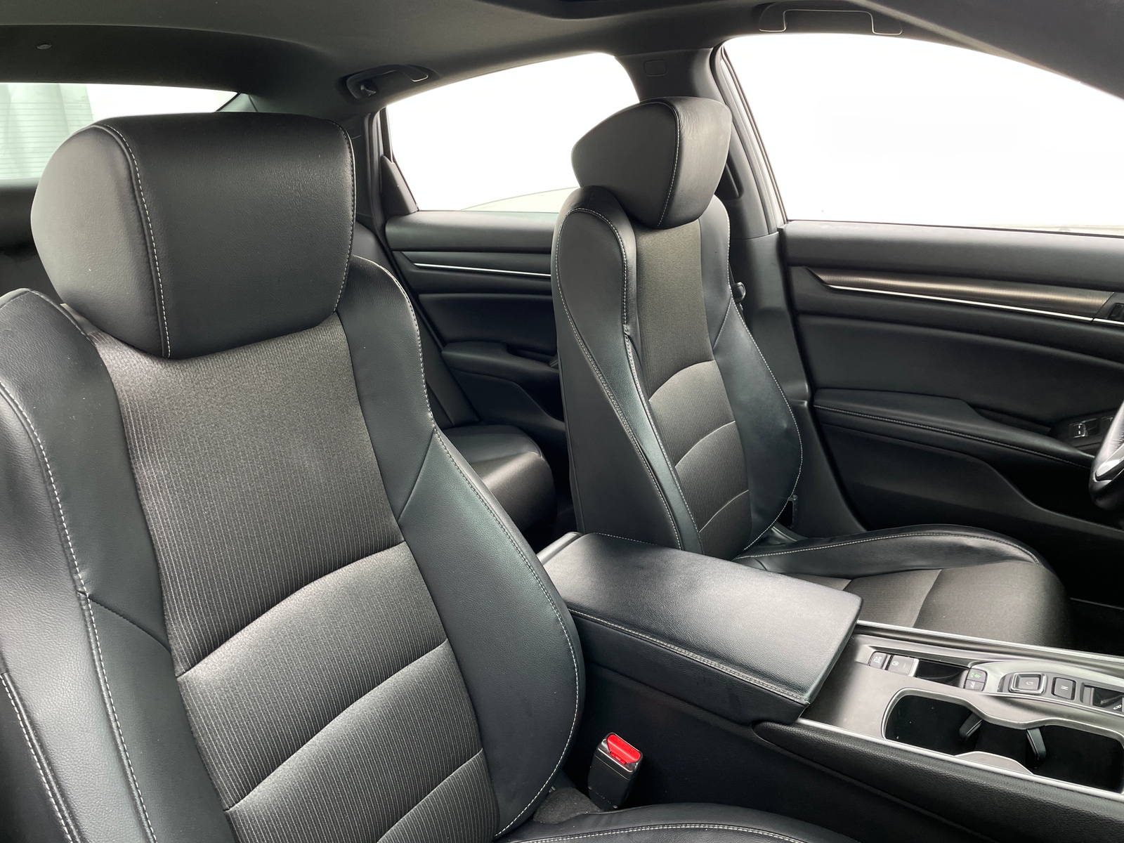 Thumbnail: 2018 Honda Accord - 2