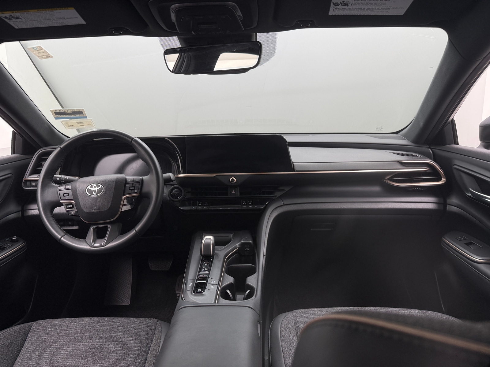 Thumbnail: 2023 Toyota Crown - 3