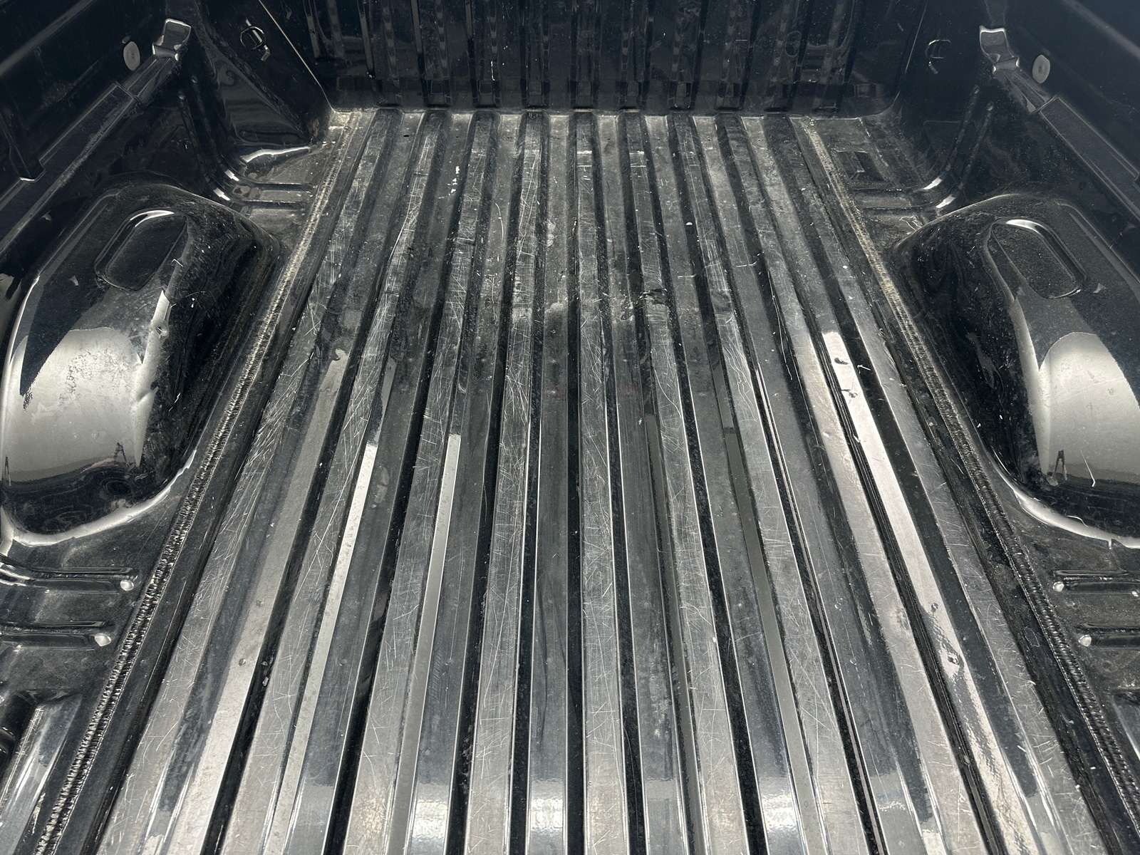 Thumbnail: 2022 Chevrolet Colorado - 6