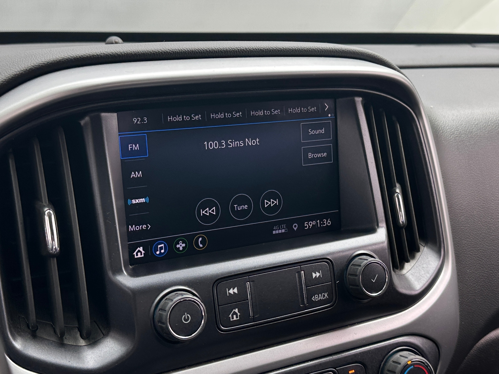 Thumbnail: 2022 Chevrolet Colorado - 4