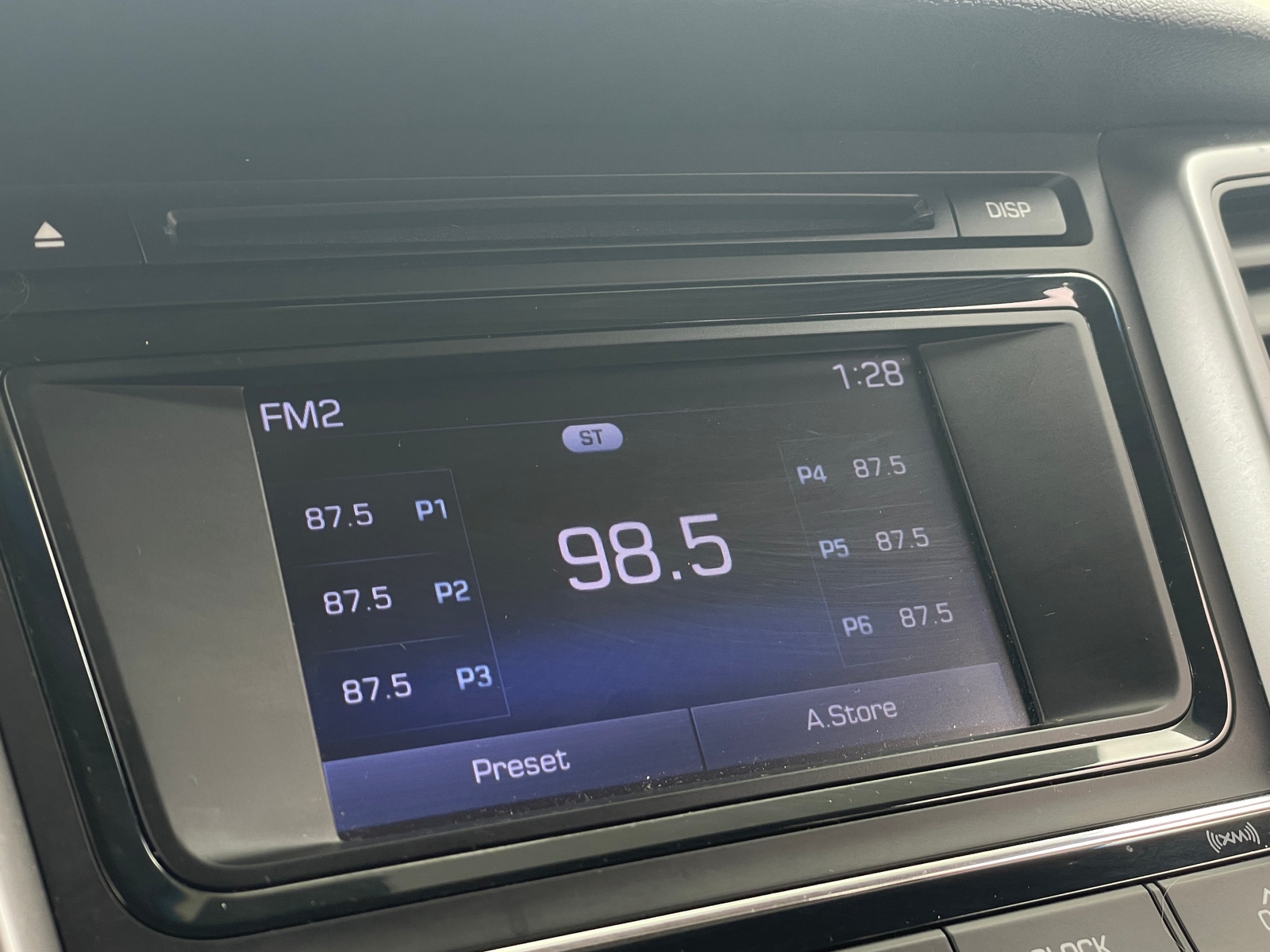 Thumbnail: 2016 Hyundai Tucson - 4