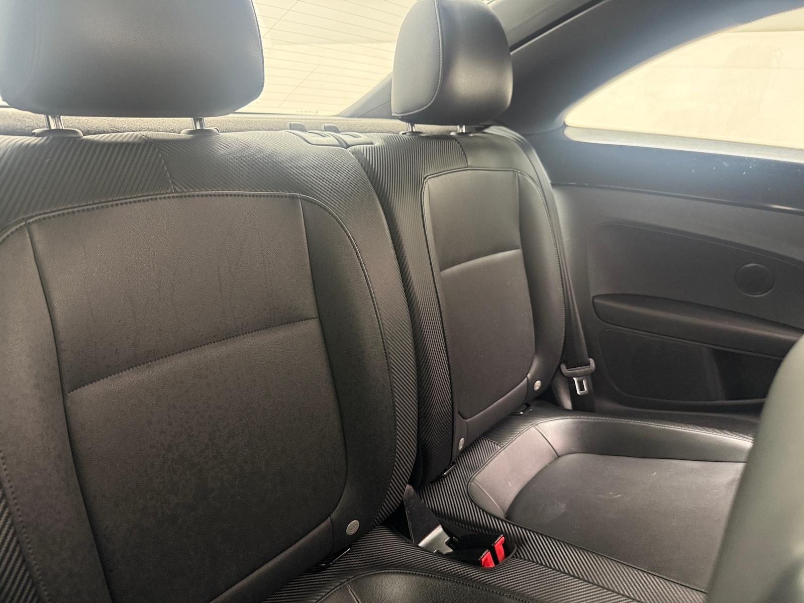 Thumbnail: 2012 Volkswagen Beetle - 5