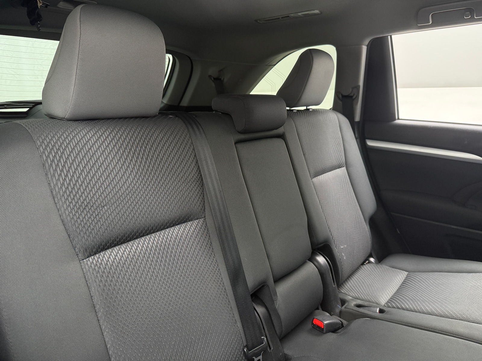 Thumbnail: 2018 Toyota Highlander - 6