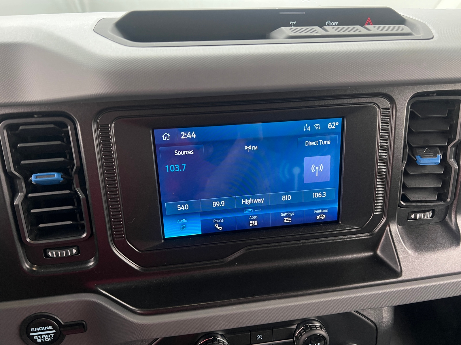 Thumbnail: 2021 Ford Bronco - 3