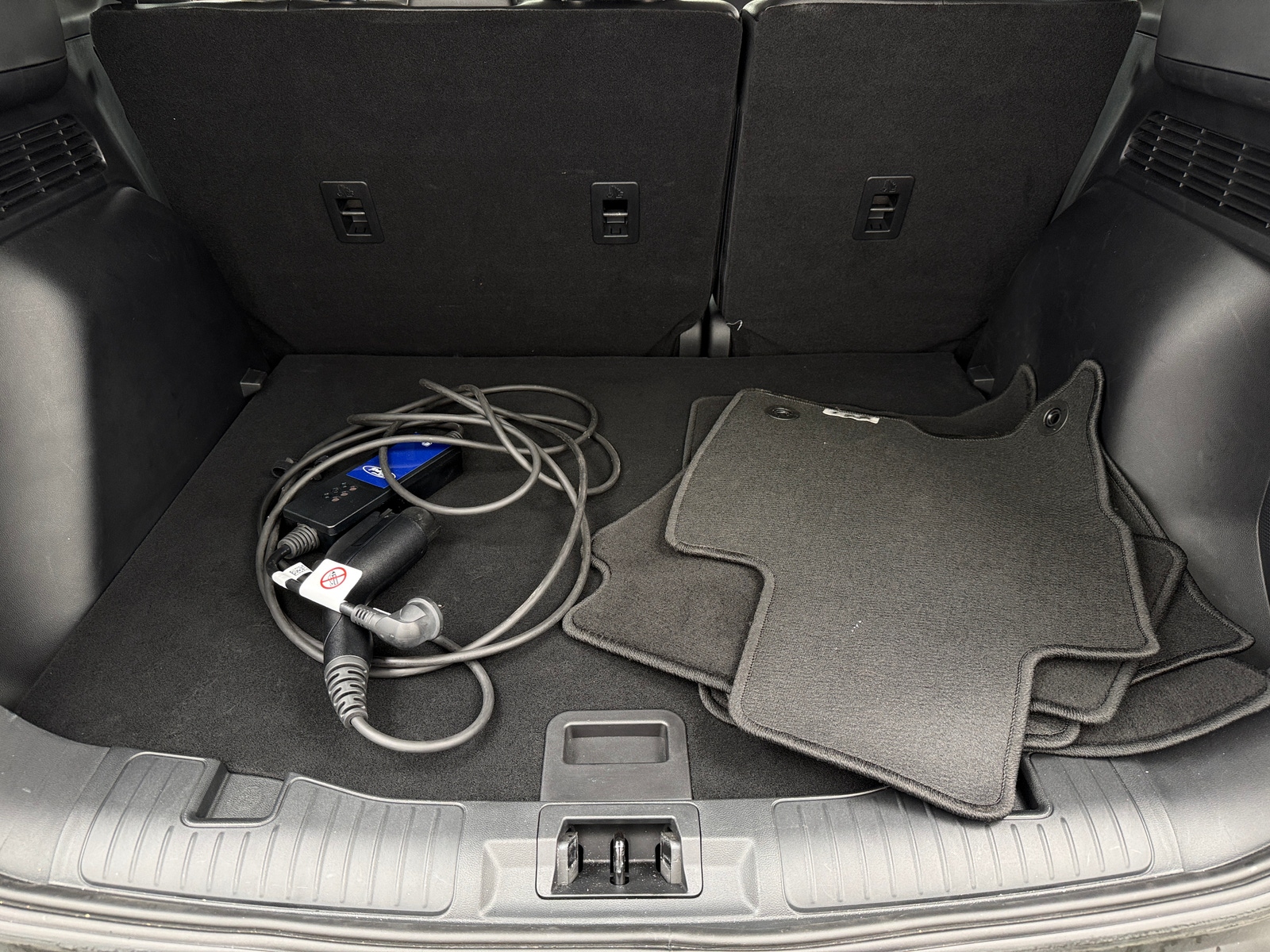 Thumbnail: 2025 Ford Escape - 6