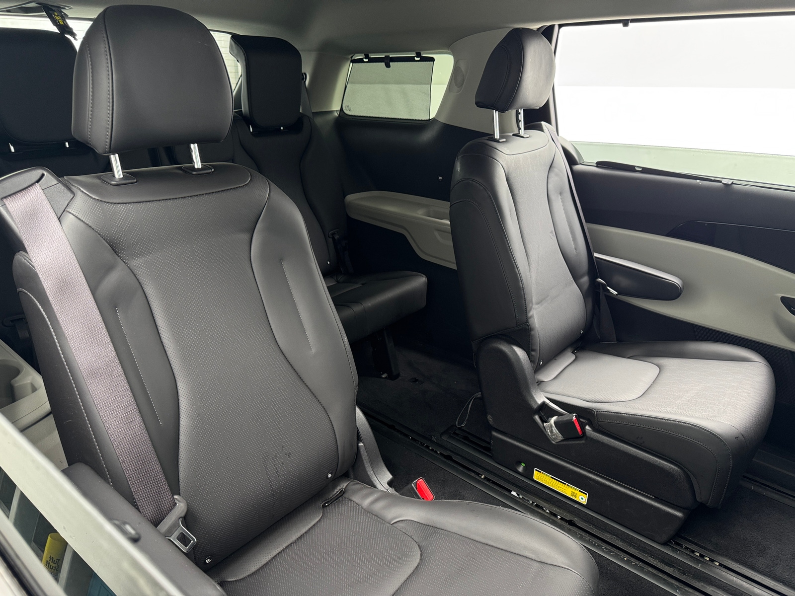 Thumbnail: 2024 Kia Carnival - 5