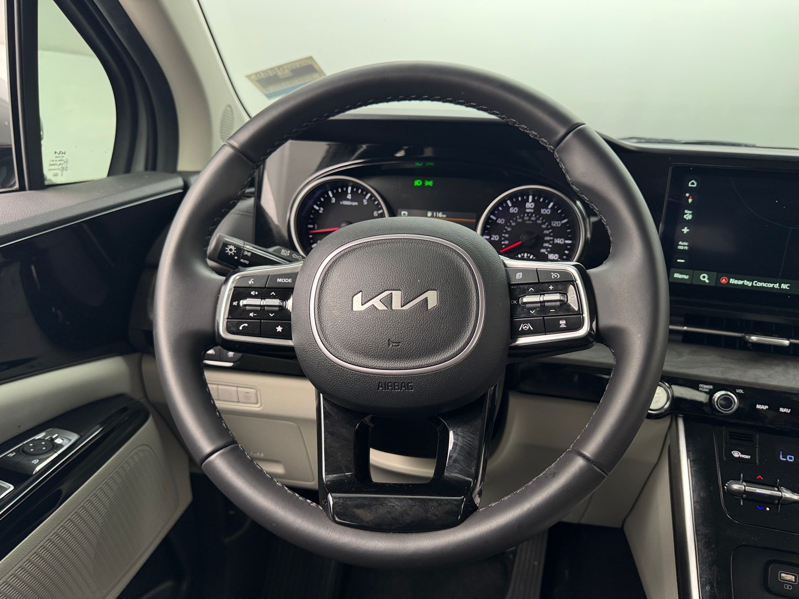 Thumbnail: 2024 Kia Carnival - 4