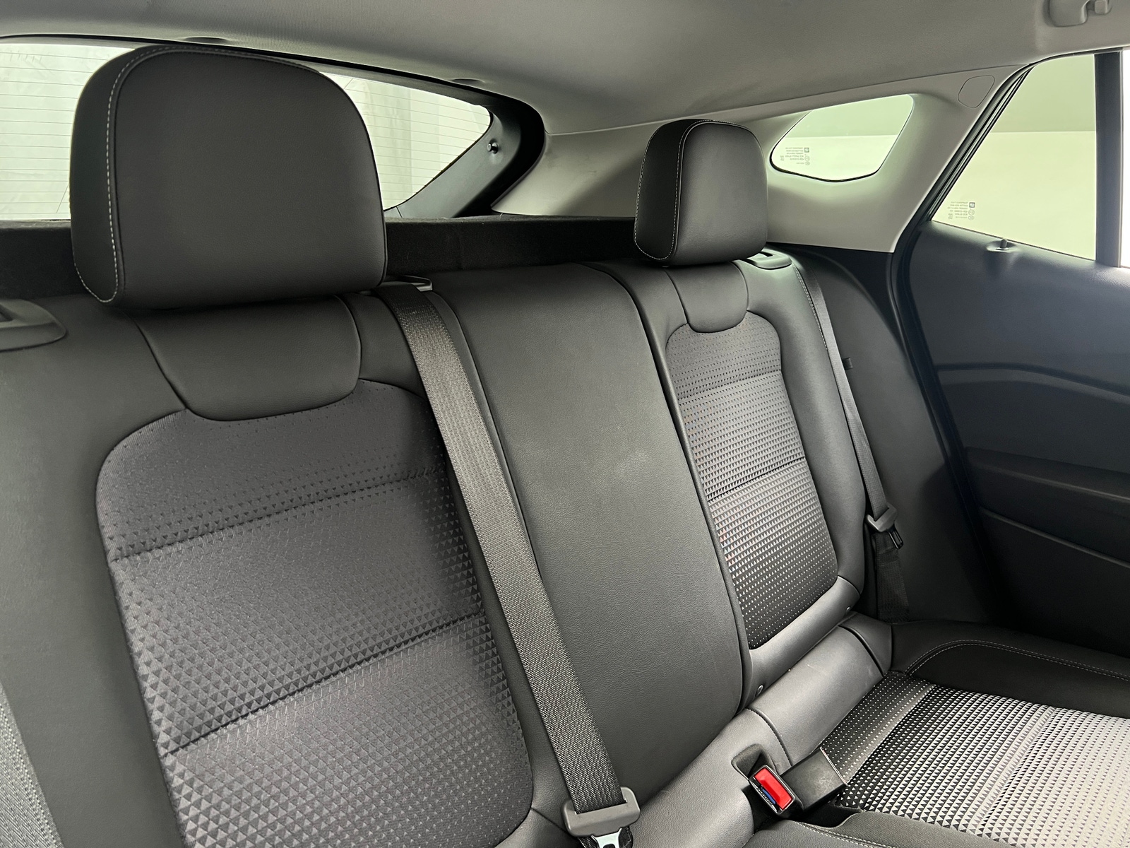 Thumbnail: 2025 Chevrolet Trax - 6