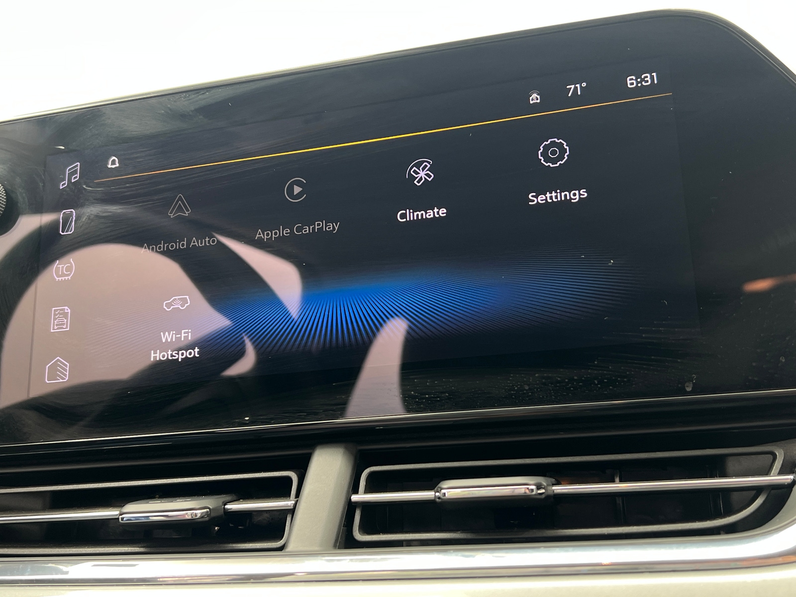 Thumbnail: 2025 Chevrolet Trax - 4