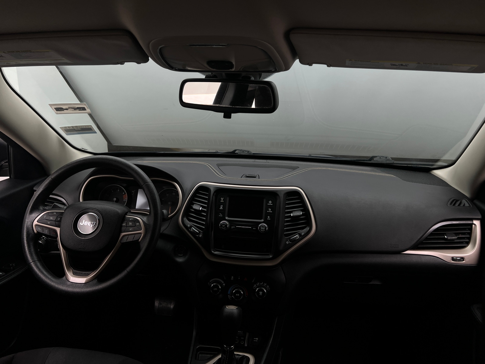 Thumbnail: 2016 Jeep Cherokee - 3