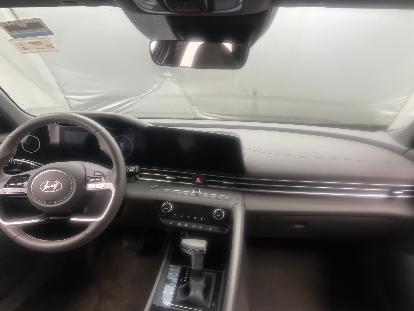 Thumbnail: 2025 Hyundai Elantra - 3