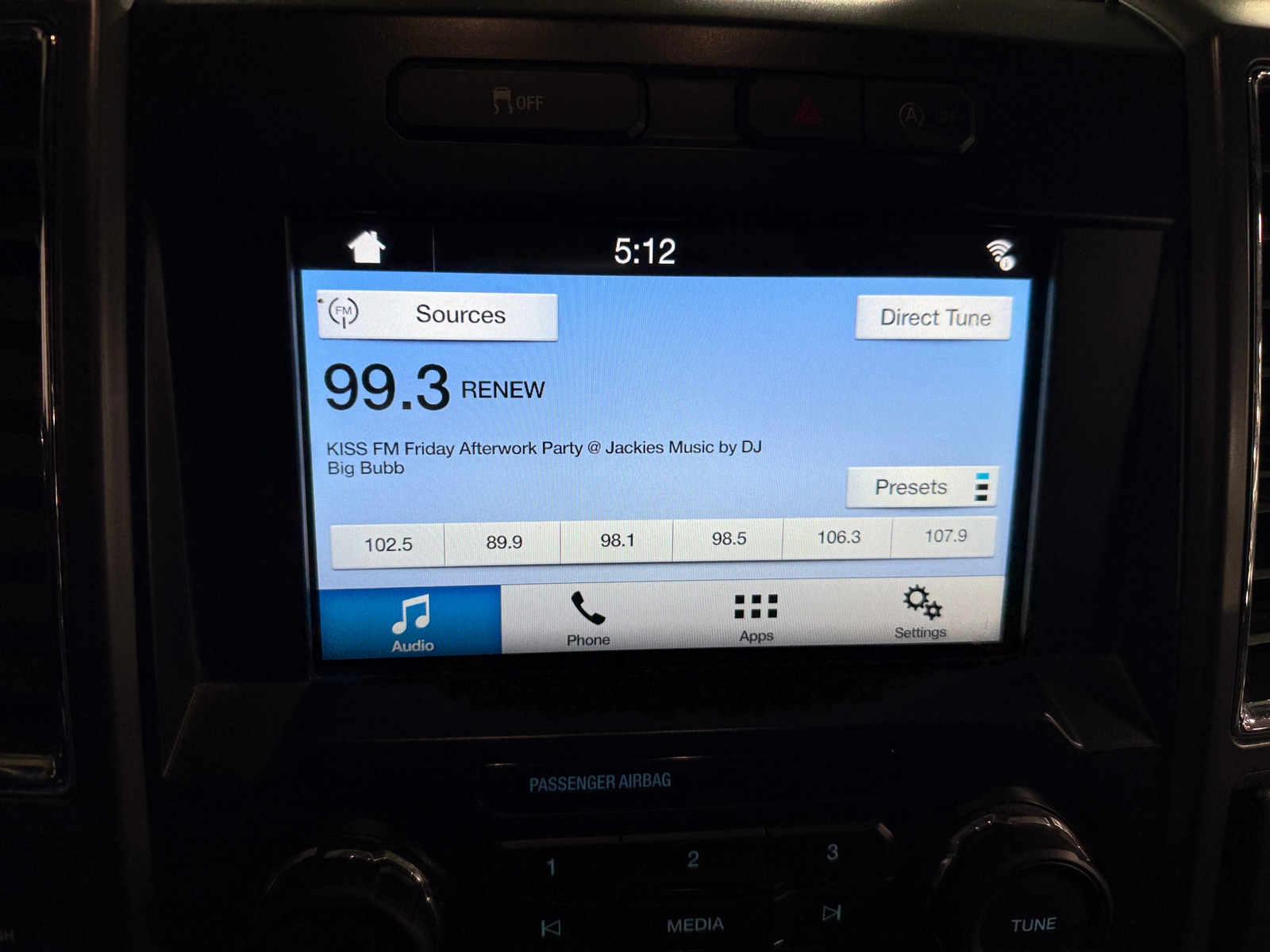 Thumbnail: 2017 Ford Econoline - 4